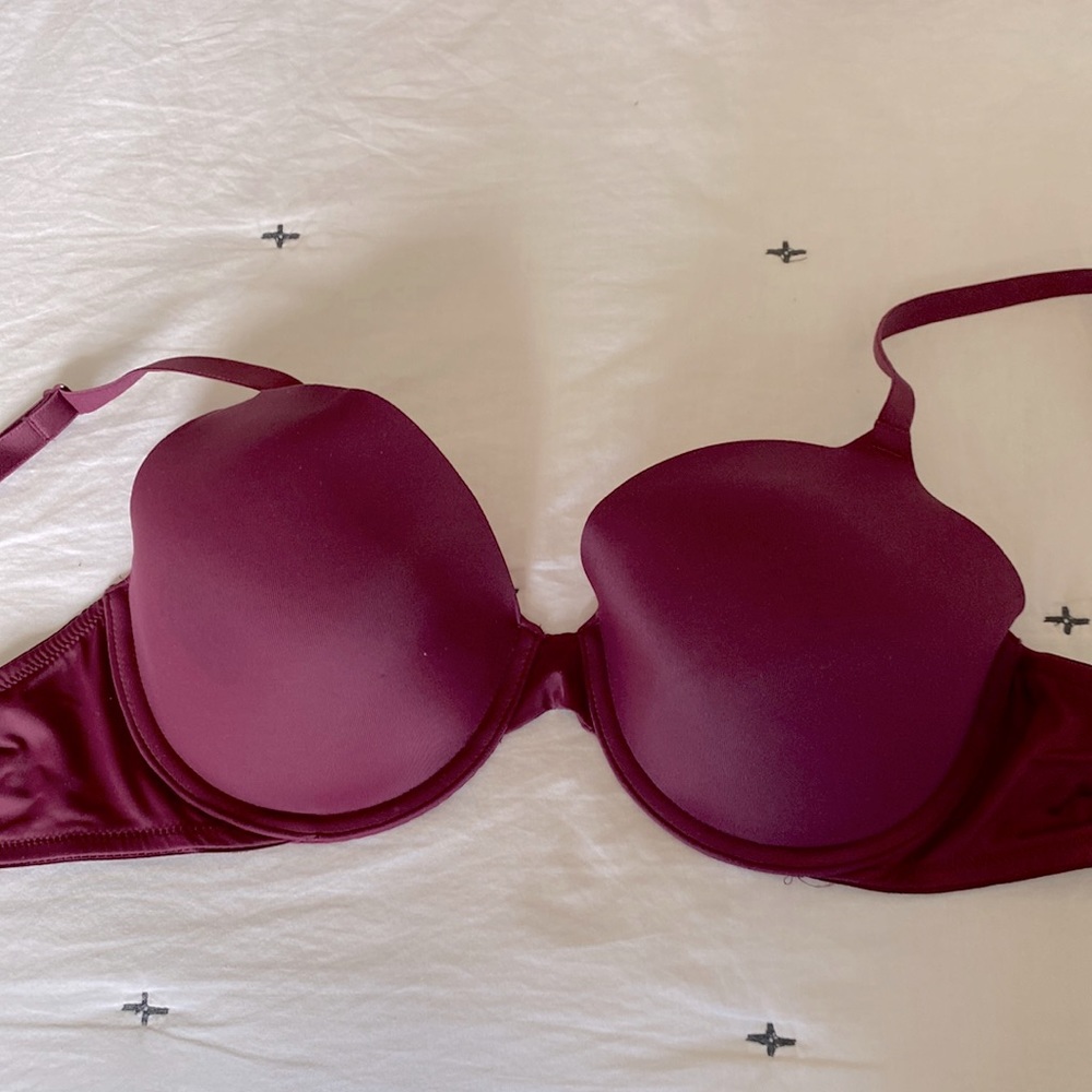 Maroon, Victorias Secret PINK bra